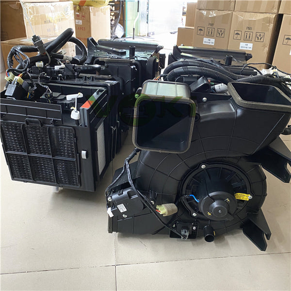 Excavator Accessories air Conditioning Compressor Assembly 11N6-90021 R110-7 R110-7a R140lc-7 R140lc-7a R160lc-7 R160lc-7a