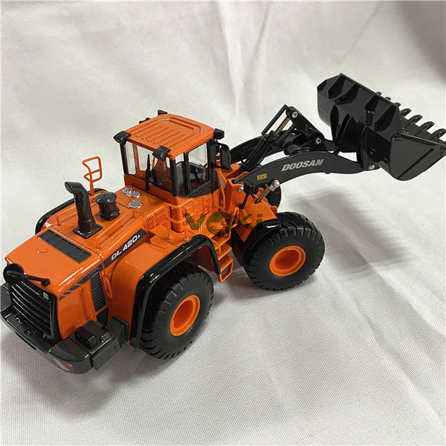Excavator Parts Part 1/40 Size DL420A Loader Alloy Construction Machinery Forklift Model
