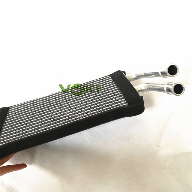 Excavator air Conditioning Accessories Warm air Water tank KHR27440 for SumitomoA6 SK-10 CAT336e